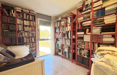 Resale - Apartment - Penthouse - Manilva - La Duquesa