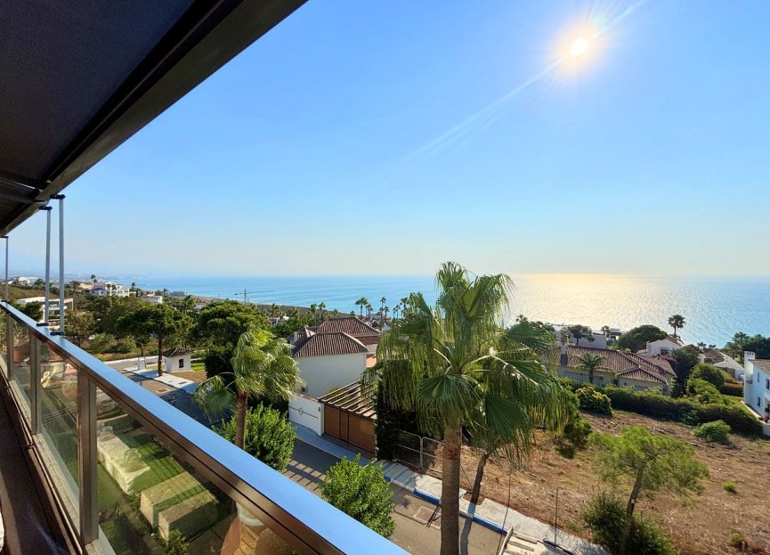 Resale - Apartment - Penthouse - Manilva - La Duquesa