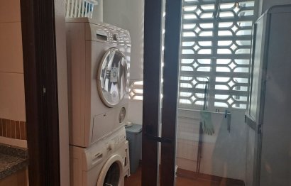 Resale - Apartment - Middle Floor Apartment - Benahavís - Benahavís Centro