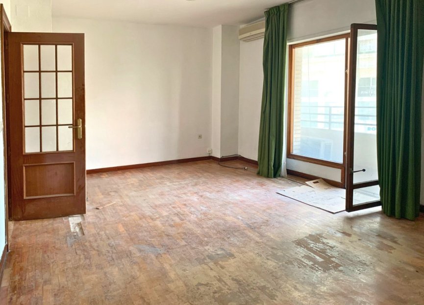 Resale - Apartment - Middle Floor Apartment - Marbella - Marbella Centro