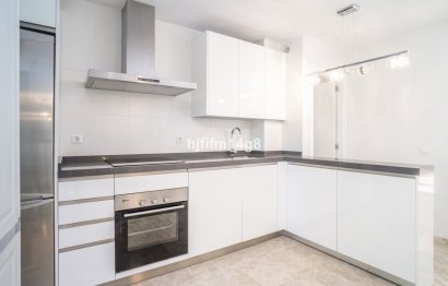 Resale - Ground floor apartment - Marbella - Nueva Andalucia