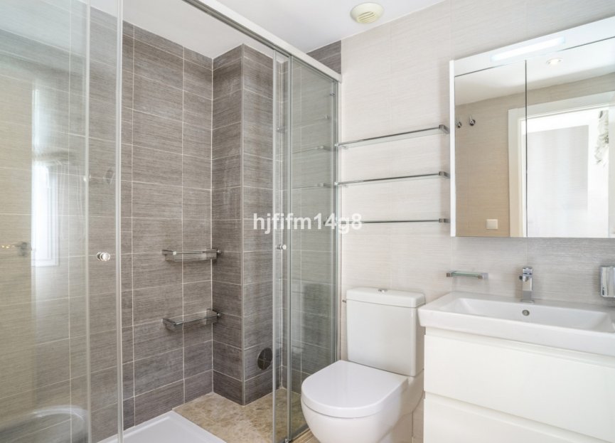 Resale - Ground floor apartment - Marbella - Nueva Andalucia