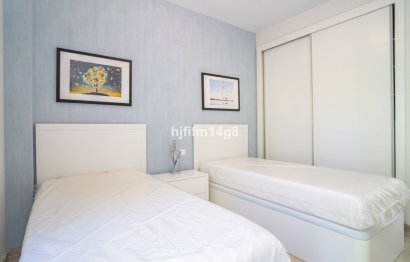 Resale - Ground floor apartment - Marbella - Nueva Andalucia