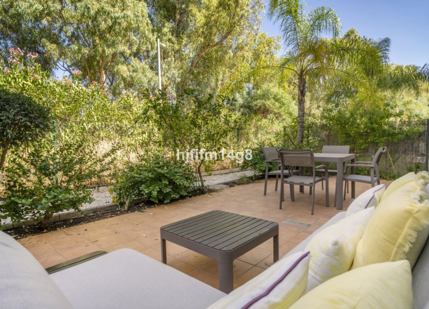 Resale - Ground floor apartment - Marbella - Nueva Andalucia