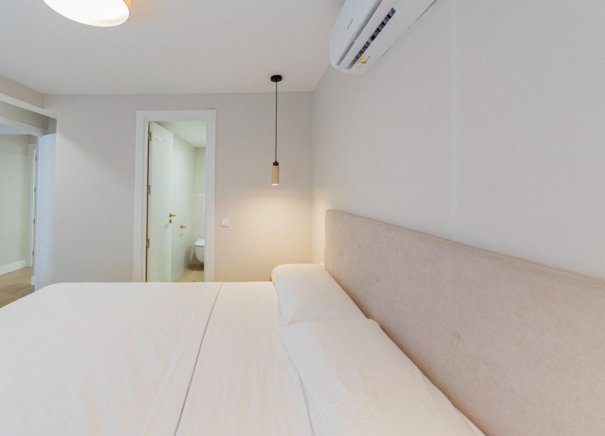 Resale - Apartment - Top Floor Apartment - Marbella - Marbella Centro