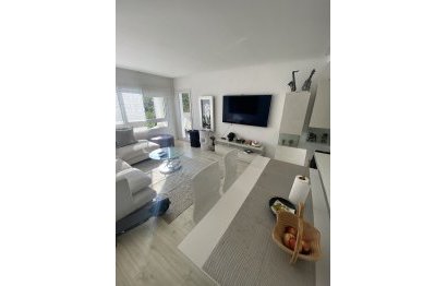 Resale - Ground floor apartment - Marbella - Puerto Banús