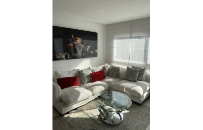 Resale - Ground floor apartment - Marbella - Puerto Banús