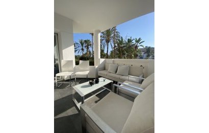Resale - Ground floor apartment - Marbella - Puerto Banús