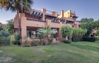 Resale - Apartment - Ground Floor Apartment - Marbella - Nueva Andalucia