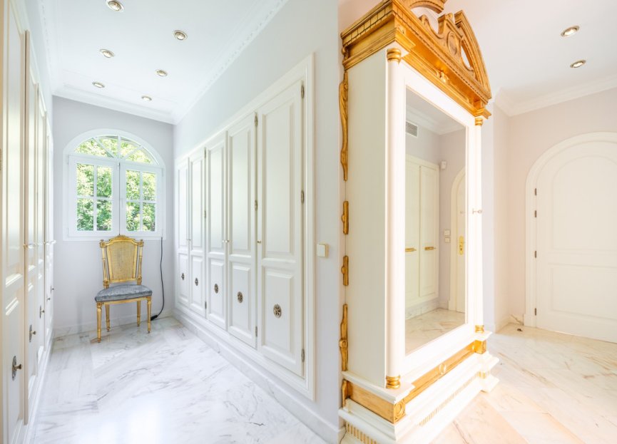 Resale - House - Detached Villa - Marbella - The Golden Mile