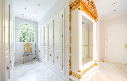 Resale - House - Detached Villa - Marbella - The Golden Mile