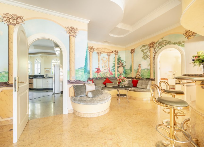 Resale - House - Detached Villa - Marbella - The Golden Mile