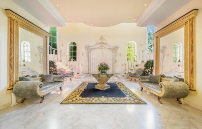 Resale - House - Detached Villa - Marbella - The Golden Mile