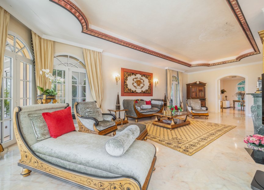 Resale - House - Detached Villa - Marbella - The Golden Mile