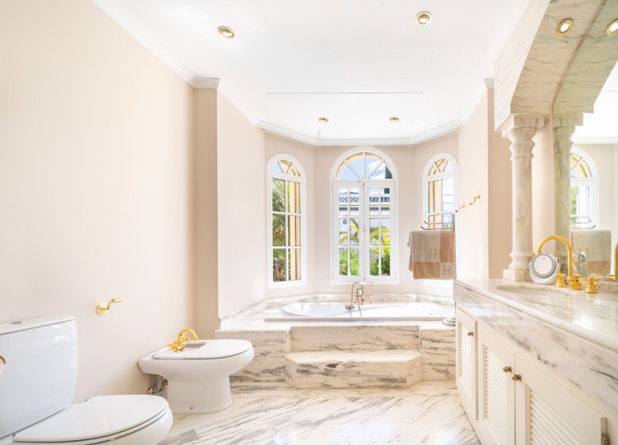 Resale - House - Detached Villa - Marbella - The Golden Mile