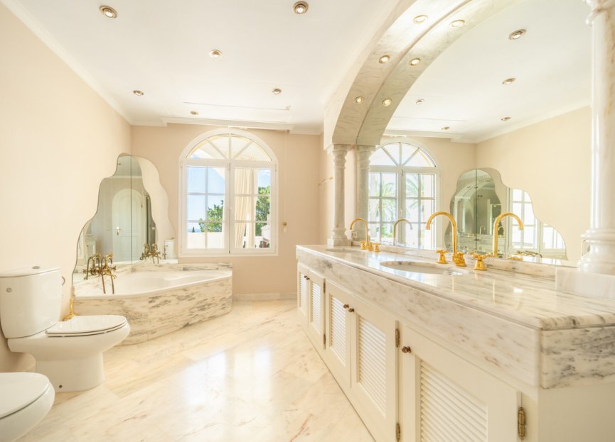 Resale - House - Detached Villa - Marbella - The Golden Mile