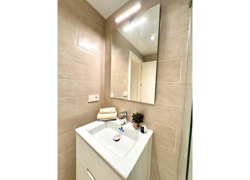 Resale - Apartment - Middle Floor Apartment - Fuengirola - Fuengirola Centro