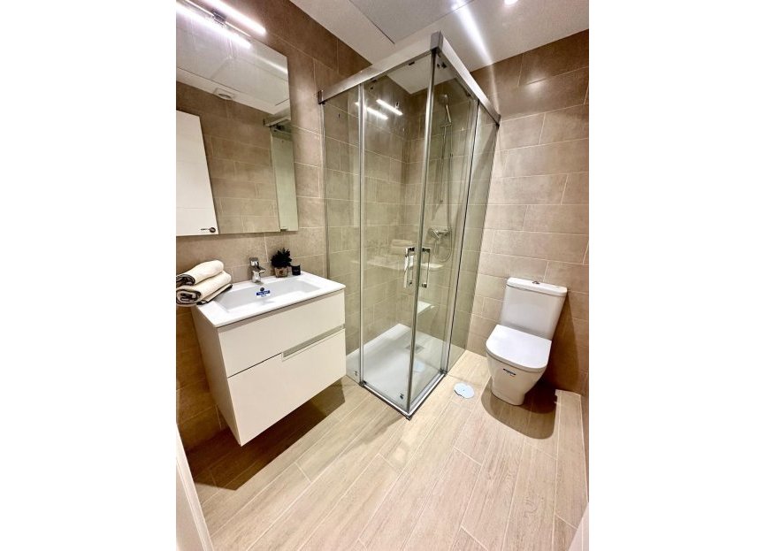 Resale - Apartment - Middle Floor Apartment - Fuengirola - Fuengirola Centro