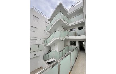 Resale - Apartment - Middle Floor Apartment - Fuengirola - Fuengirola Centro