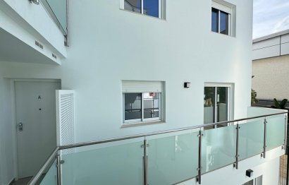 Resale - Apartment - Middle Floor Apartment - Fuengirola - Fuengirola Centro