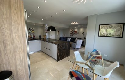 Resale - Apartment - Middle Floor Apartment - Benahavís - La Quinta