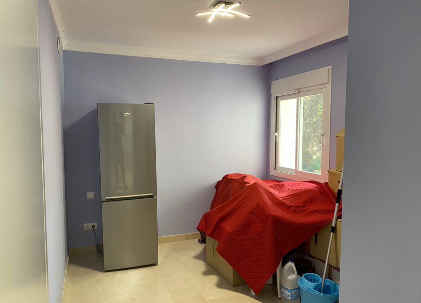 Resale - Apartment - Middle Floor Apartment - Benahavís - La Quinta