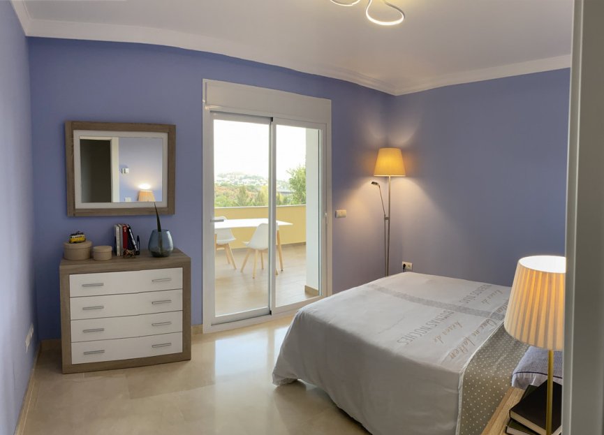 Resale - Apartment - Middle Floor Apartment - Benahavís - La Quinta