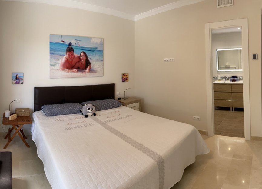 Resale - Apartment - Middle Floor Apartment - Benahavís - La Quinta