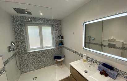 Resale - Apartment - Middle Floor Apartment - Benahavís - La Quinta