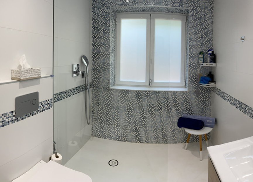 Resale - Apartment - Middle Floor Apartment - Benahavís - La Quinta