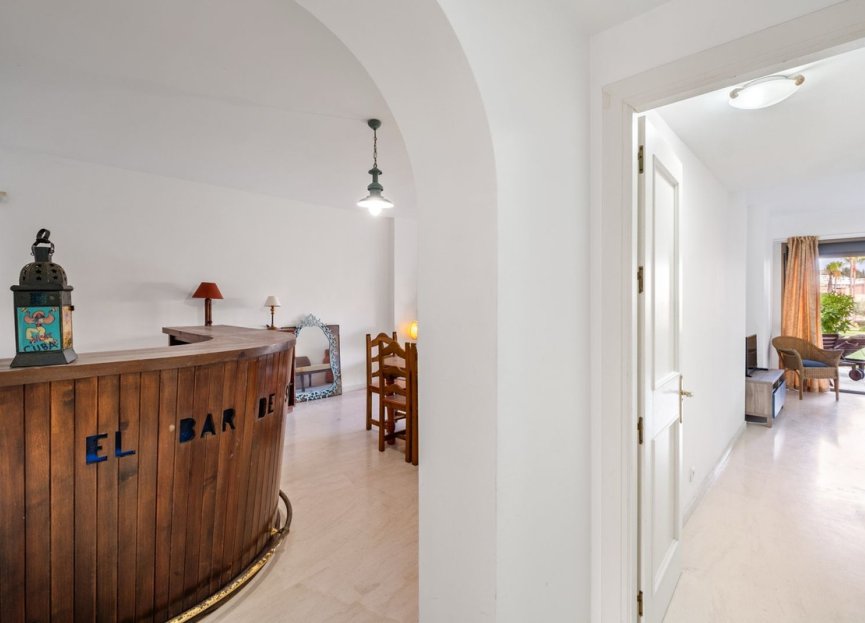 Resale - Ground floor apartment - Estepona - New Golden Mile