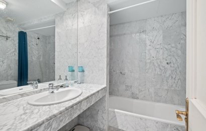 Resale - Ground floor apartment - Estepona - New Golden Mile