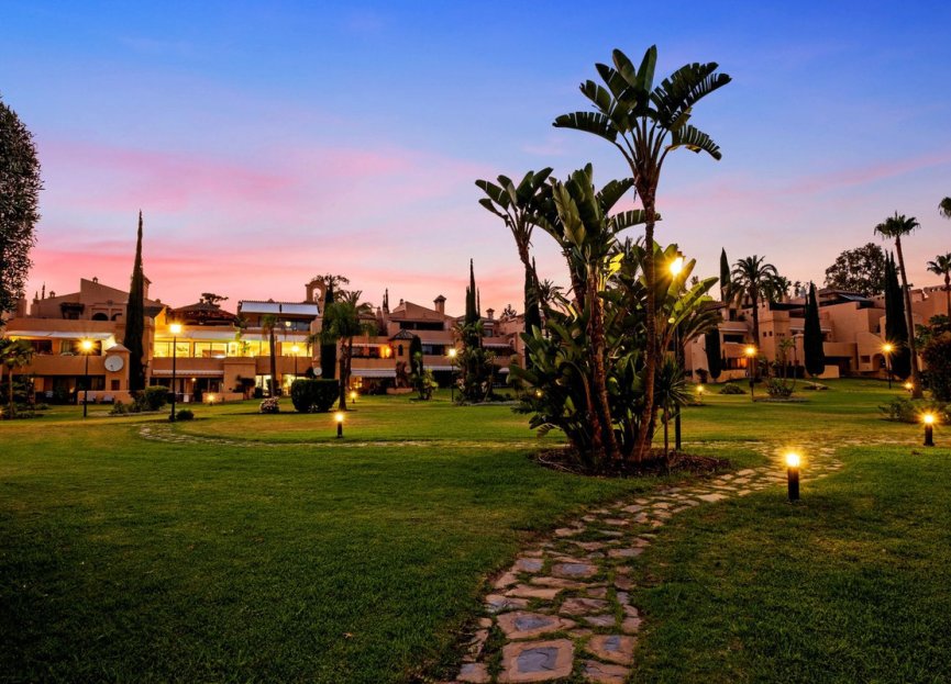 Resale - Ground floor apartment - Estepona - New Golden Mile