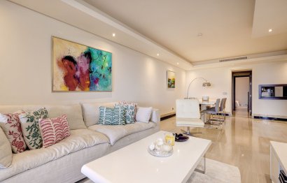 Resale - Apartment - Middle Floor Apartment - Estepona - Estepona Centro