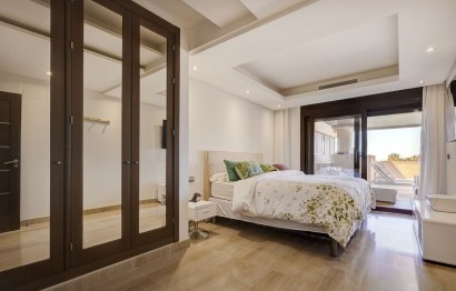 Resale - Apartment - Middle Floor Apartment - Estepona - Estepona Centro