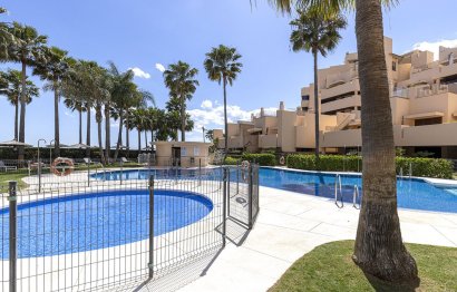 Resale - Apartment - Middle Floor Apartment - Estepona - Estepona Centro