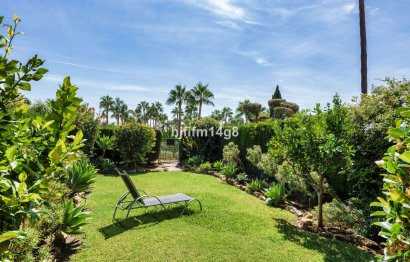 Resale - House - Townhouse - Marbella - Nueva Andalucia