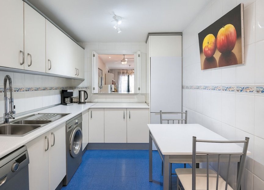 Resale - Ground floor apartment - Estepona - New Golden Mile