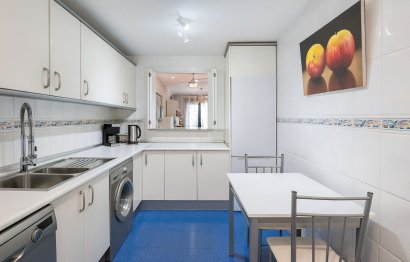 Resale - Ground floor apartment - Estepona - New Golden Mile