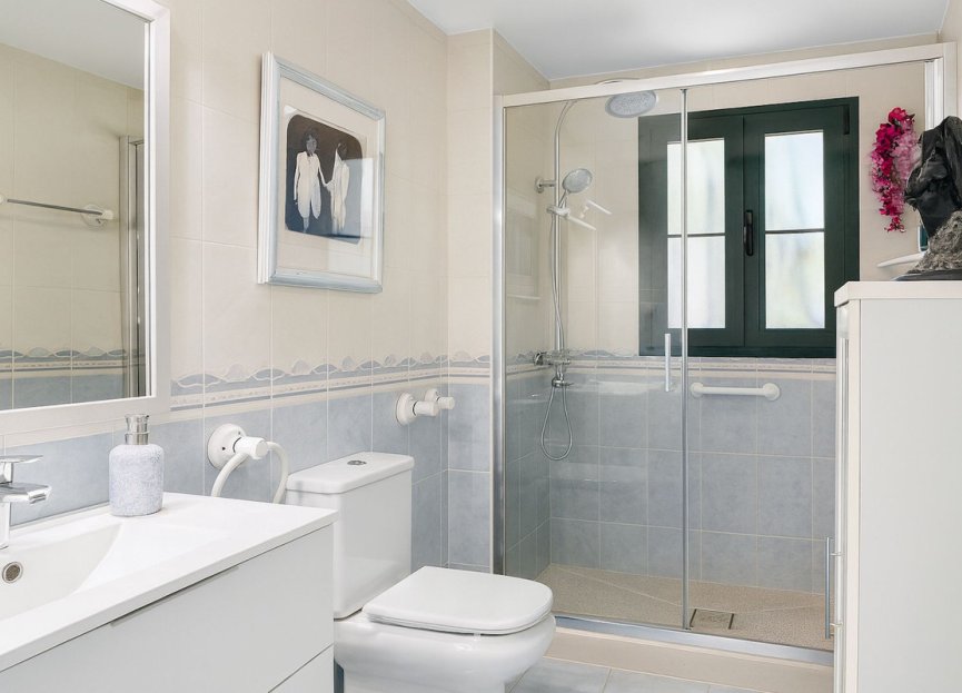 Resale - Ground floor apartment - Estepona - New Golden Mile