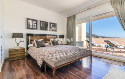 Resale - Apartment - Penthouse - Marbella - Nueva Andalucia