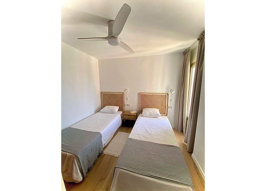 Resale - Apartment - Middle Floor Apartment - Fuengirola - Fuengirola Centro