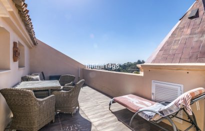 Resale - Apartment - Penthouse - Marbella - Nueva Andalucia