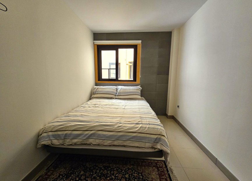 Resale - Apartment - Middle Floor Apartment - Marbella - Puerto Banús