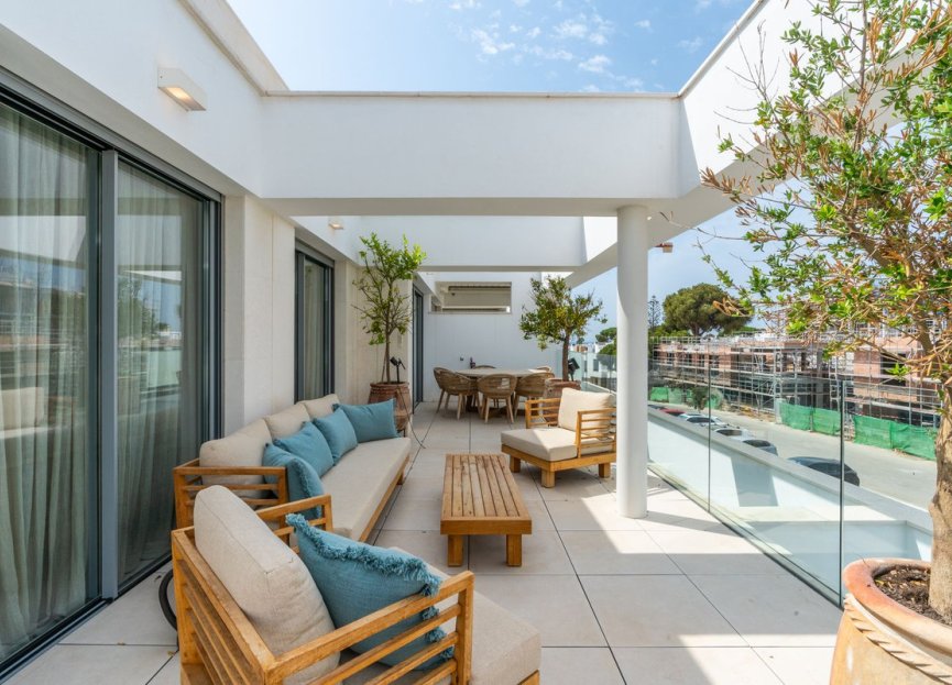 Resale - Apartment - Penthouse - Marbella - Elviria