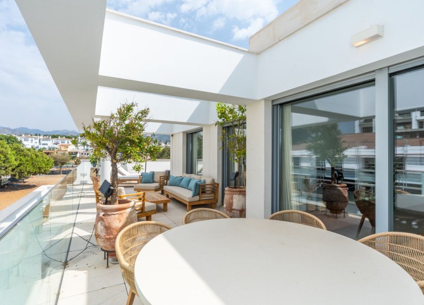 Resale - Apartment - Penthouse - Marbella - Elviria