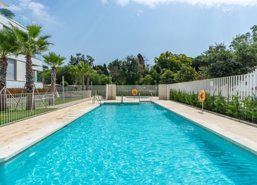 Resale - Apartment - Penthouse - Marbella - Elviria