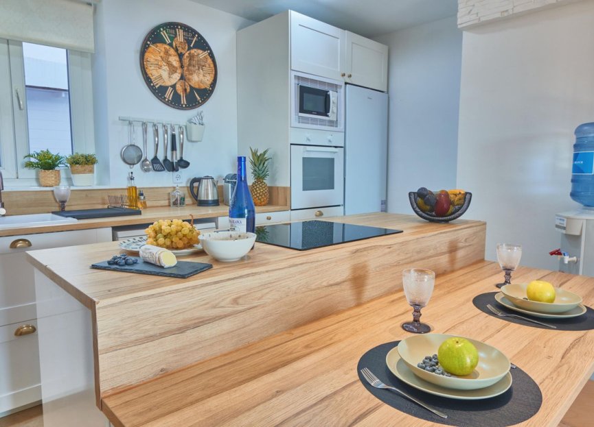 Resale - Apartment - Middle Floor Apartment - Manilva - La Duquesa