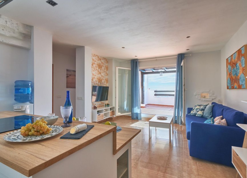 Resale - Apartment - Middle Floor Apartment - Manilva - La Duquesa