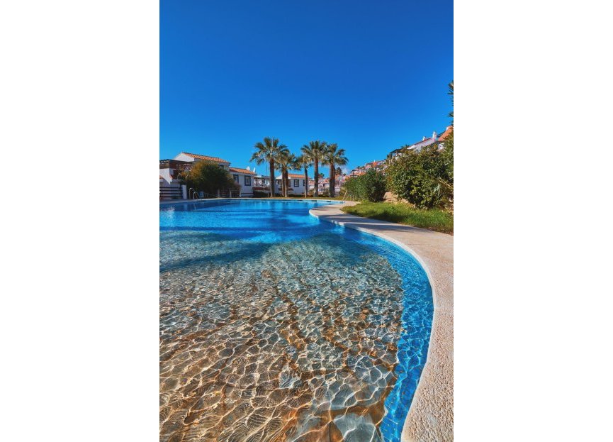 Resale - Apartment - Middle Floor Apartment - Manilva - La Duquesa